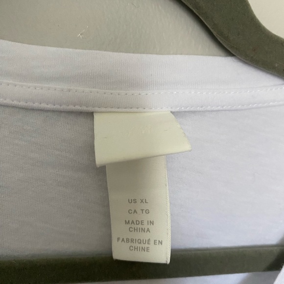 Seashell white tshirt - Picture 3 of 3